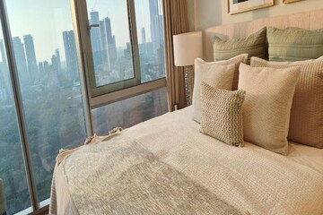 Bedroom in 3 BHK Apartment at Indiabulls Sky Forest, Lower Parel – for Rent