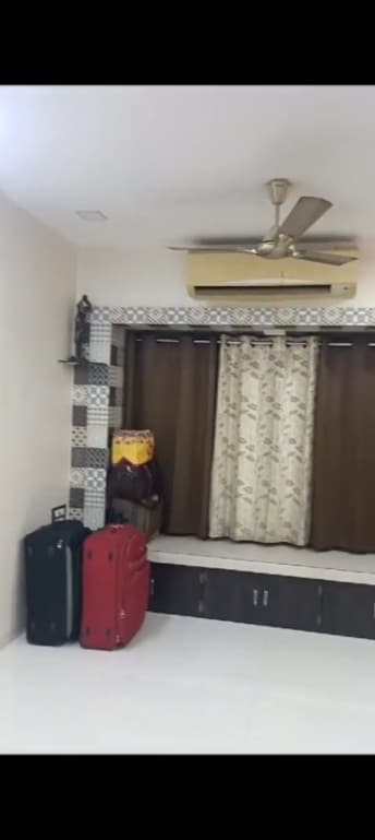 2 BHK Apartment For Rent in Dheeraj Kirti Malad West Mumbai  7967495