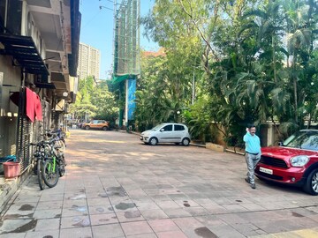 Parking in 2 BHK Apartment at Indralok Apartments Andheri, Andheri West – for Rent