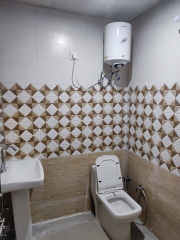 Bathroom in 2 BHK Apartment at Surendra Avenue 69, Sector 69 – for Rent