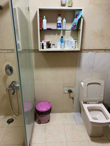 Bathroom in 3 BHK Villa at Eros Charmwood Village, Charmwood Village – for Sale