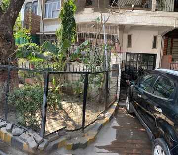 Balcony in 3 BHK Villa at Eros Charmwood Village, Charmwood Village – for Sale