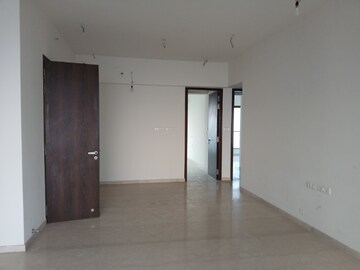Room in 3.5 BHK Apartment at Celestia Spaces, Sewri – for Sale