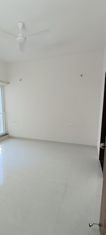 Room in 2 BHK Apartment at Hinjewadi – for Rent