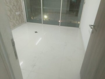 Furnished Amenities in 2 BHK Apartment at Nerul – for Sale