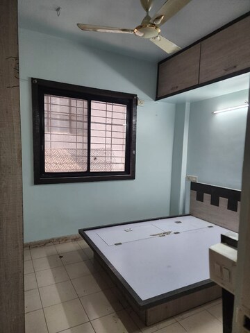 Room in 3 BHK Apartment at Kothrud – for Rent