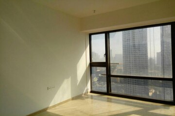 Room in 4 BHK Apartment at Lodha The Park, Worli – for Rent