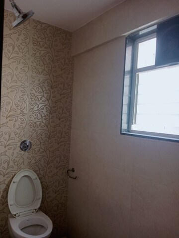 Room in 2 BHK Apartment at Shubh Casa Feliz, Magarpatta City – for Rent