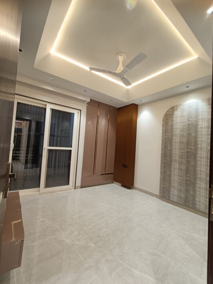 Master Bedroom, swaran-villa-friends-apartments 3.5 Bedroom 2100 Sq.Ft. Apartment In Sector 52 Gurgaon 7967762