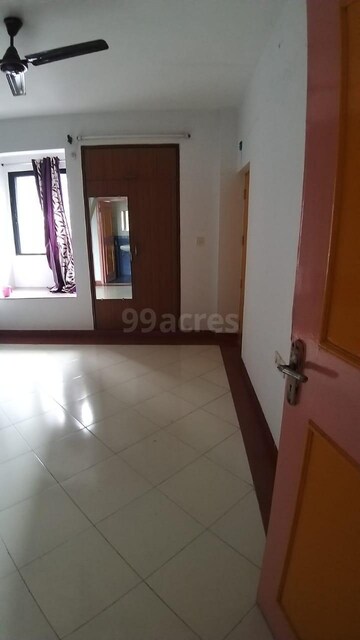 Room in 2 BHK Apartment at Jalvaiyu Vihar, Kharghar – for Sale