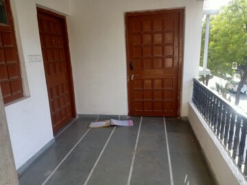 Balcony in 2 BHK Villa at Satellite – for Rent