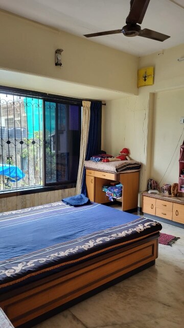 Bedroom in 2 BHK Apartment at Thane West – for Rent