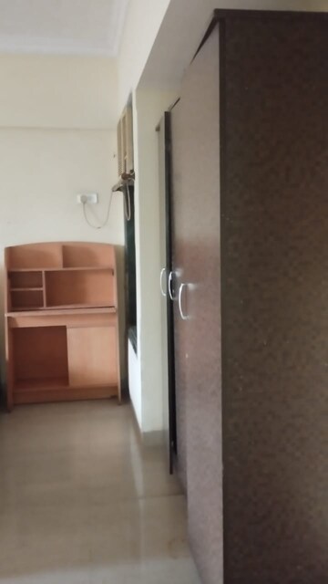 Room in 2 BHK Apartment at Regency Estate, Dombivli East – for Rent