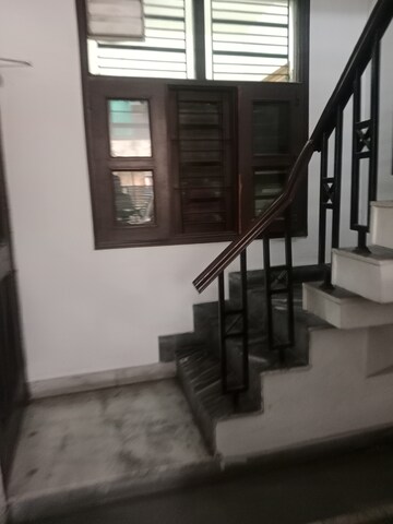 Master Bedroom in 5 BHK Independent House at Bishon Sarup Colony – for Sale