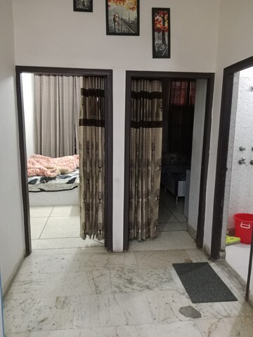 Room in 5 BHK Independent House at Bishon Sarup Colony – for Sale