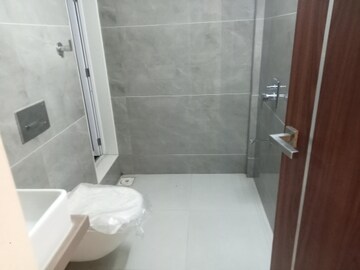 Bathroom in 1 BHK Apartment at RNA NG VIBRANCY, Mira Road – for Sale