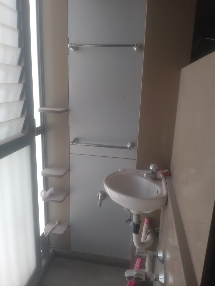 Bathroom, cmg-mont-blanc 2 Bedroom 3453 Sq.Ft. Apartment In Matunga East Mumbai 7967835