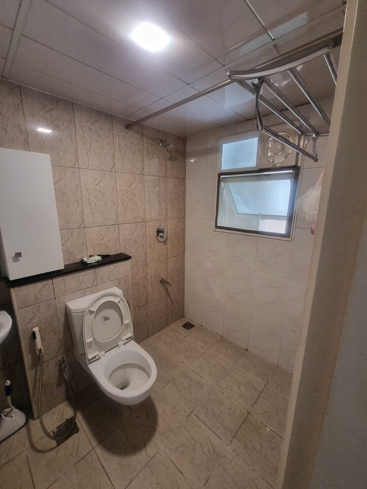 Bathroom, prestige-ferns-residency 3.5 Bedroom 1800 Sq.Ft. Apartment In Harlur Bangalore 7967932