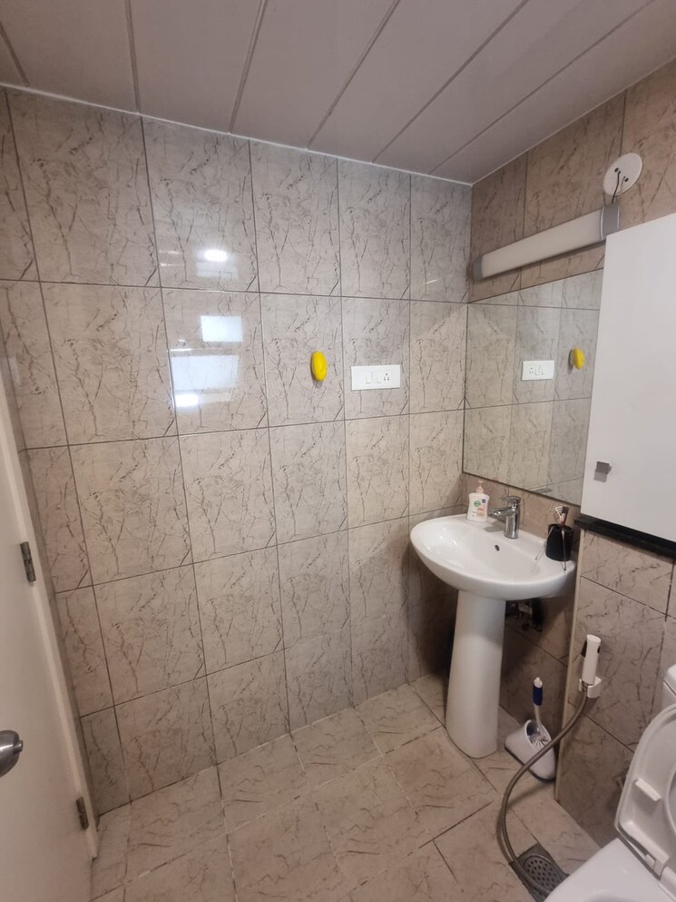 Bathroom, prestige-ferns-residency 3.5 Bedroom 1800 Sq.Ft. Apartment In Harlur Bangalore 7967932