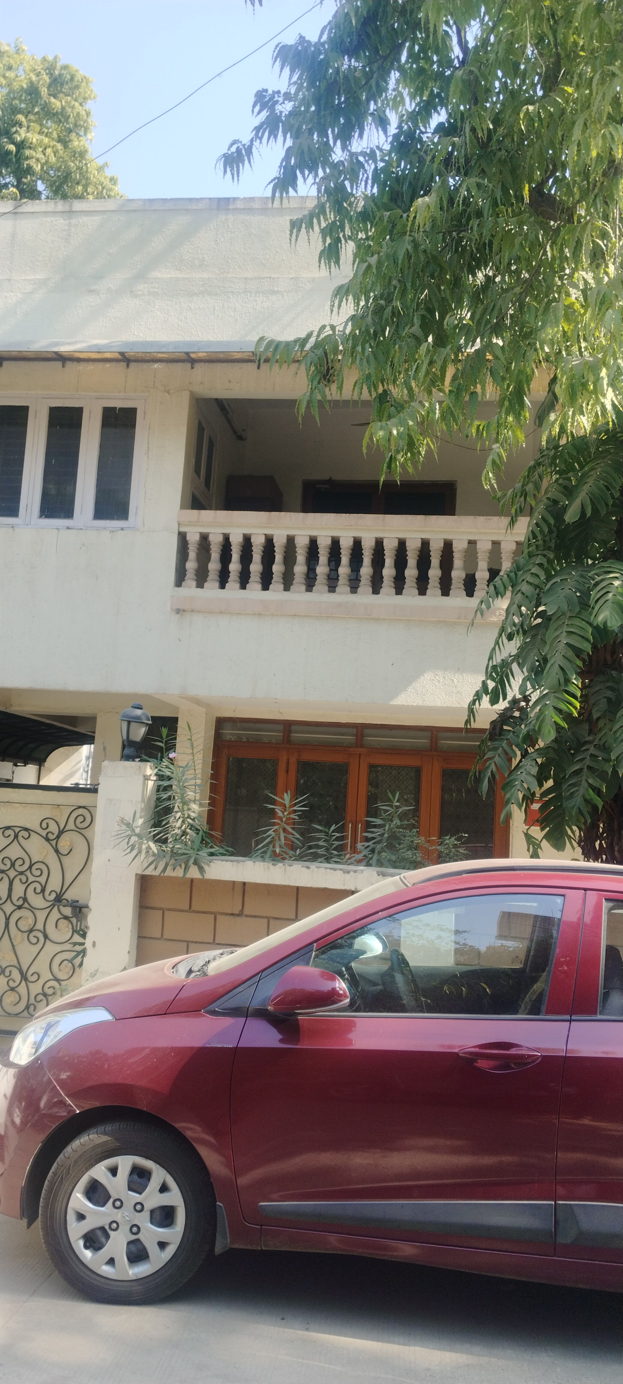 4 BHK + Pooja Room Villa For Sale in Kamal