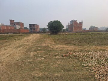  Plot For Sale in Gomti Nagar