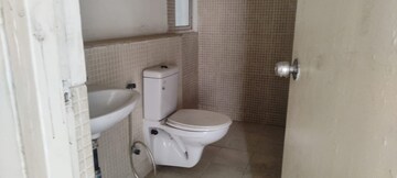 Bathroom in 2 BHK Apartment at Jaypee Greens Kosmos, Sector 134 – for Rent