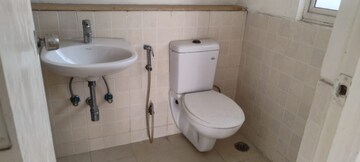 Master Bedroom in 2 BHK Apartment at Jaypee Greens Kosmos, Sector 134 – for Rent