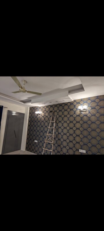 Bedroom in 4 BHK Builder Floor at Aradhya Homes, Sector 67a – for Rent