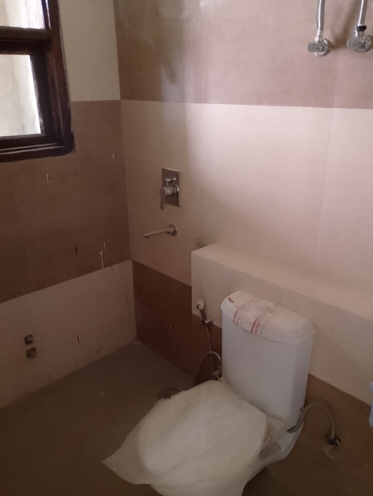 Bathroom, cosmos-express-99 2 Bedroom 1550 Sq.Ft. Apartment In Sector 99 Gurgaon 7968206