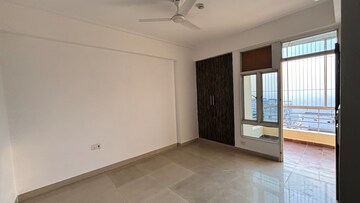 Room in 3 BHK Apartment at Supertech Livingston, Sain Vihar – for Sale