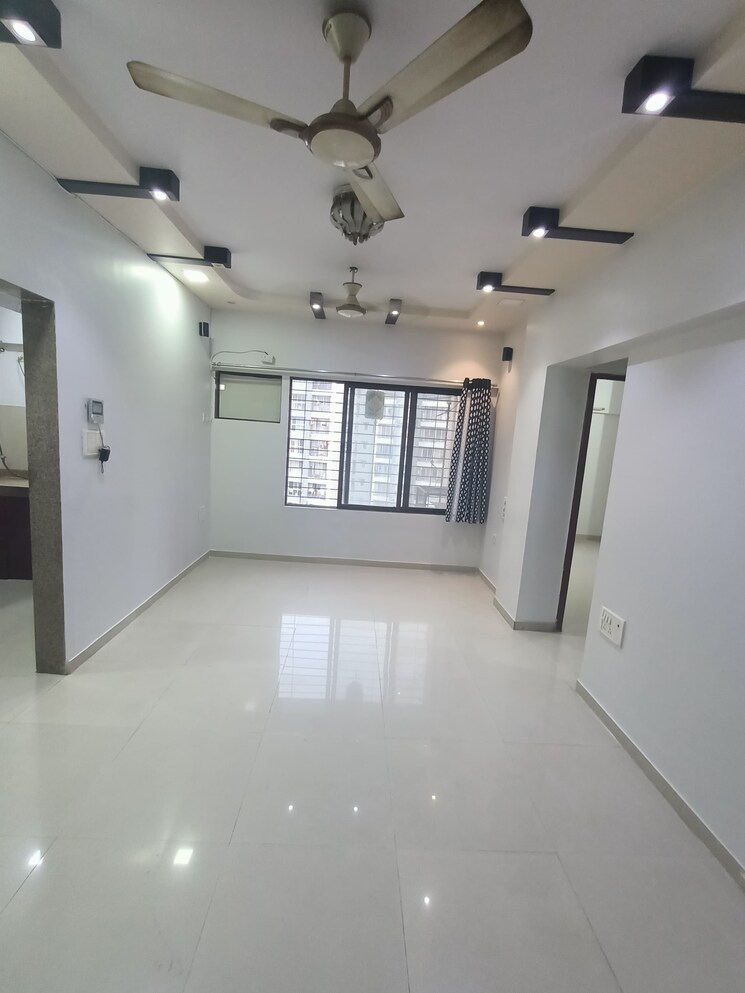 undefined, everest-world-lavender 2 Bedroom 580 Sq.Ft. Apartment In Kolshet Road Thane 7968253