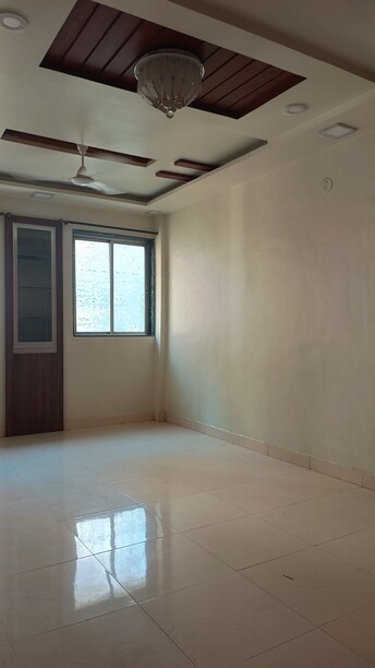 रेसिडेंशियल बिल्डर फ्लोर वर्ग फुट फॉर रेंट इन कटराज पुणे  7968291