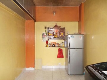 Furnished Amenities in 1 BHK Apartment at Sai Baba Complex, Aarey Colony – for Rent