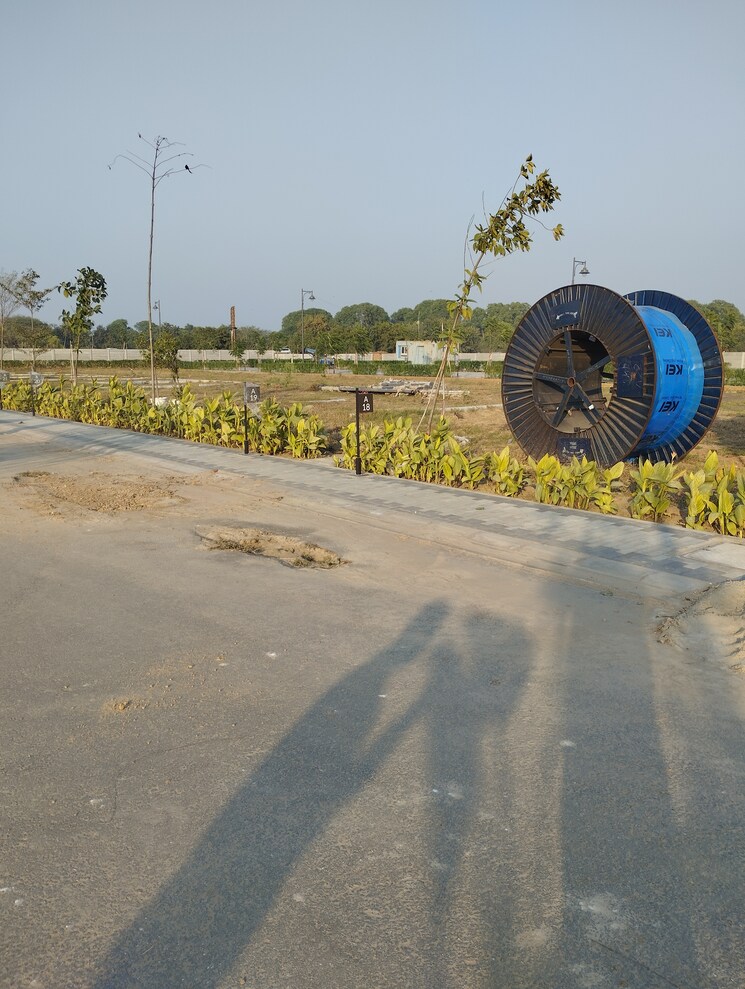 undefined, bptp-district-3  118 Sq.Yd. Plot In Sector 85 Faridabad 7968351