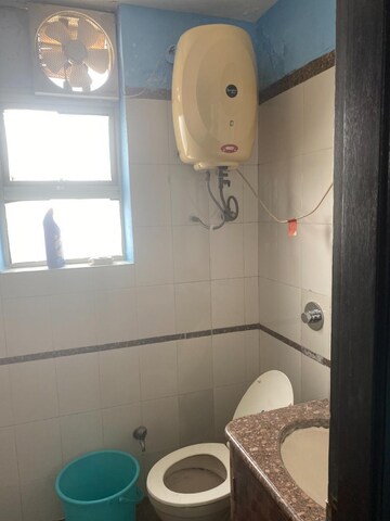 Master Bedroom in 3 BHK Apartment at Parsvnath Green Ville, Sector 48 – for Rent
