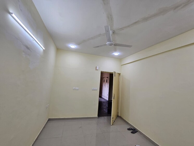 Room, pyramid-urban-homes-2 2 Bedroom 630 Sq.Ft. Apartment In Sector 86 Gurgaon 7968465