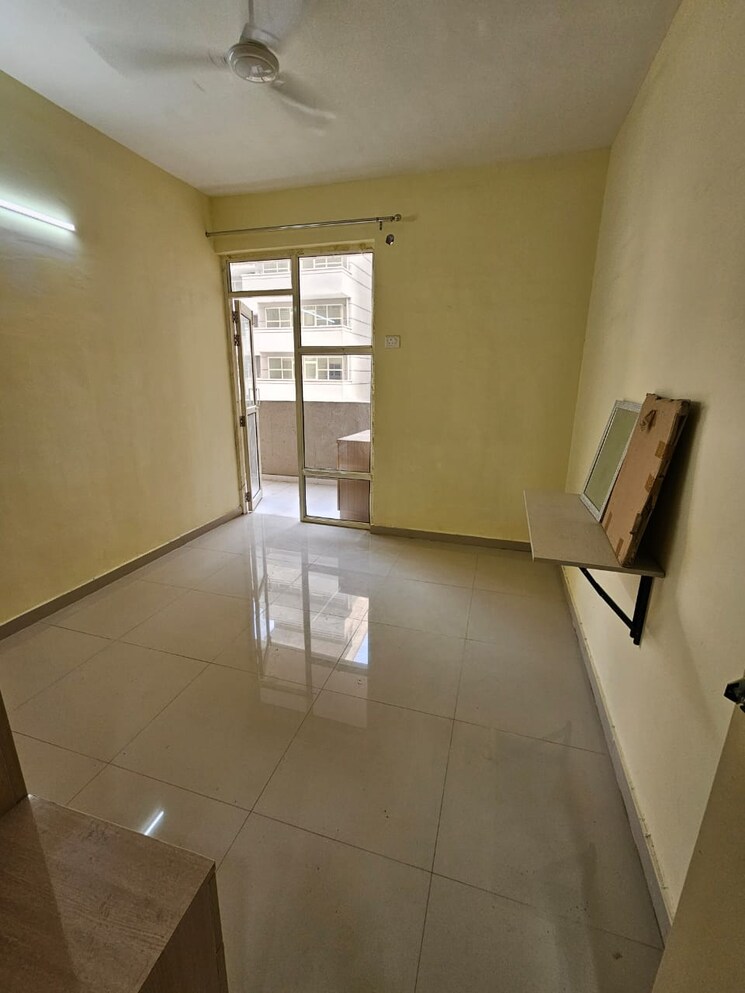 Room, pyramid-urban-homes-2 2 Bedroom 630 Sq.Ft. Apartment In Sector 86 Gurgaon 7968465