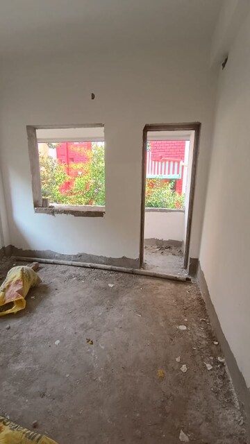 Room in 2 BHK Apartment at Kasba – for Sale