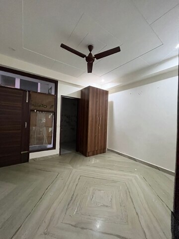 Bedroom in 2 BHK Builder Floor at Ansal Plaza Sector-23, Sector 23 – for Rent