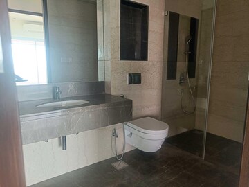 Bathroom in 3 BHK Apartment at Lokhandwala Minerva Mahalaxmi, Mahalaxmi – for Rent