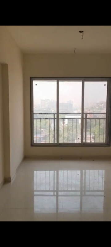 Room in 1 BHK Apartment at Kurla East – for Rent