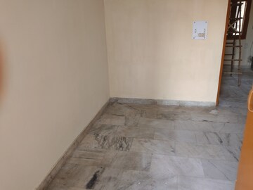 Room in 1 BHK Apartment at Lord Buddha Society, Sector 21c – for Rent