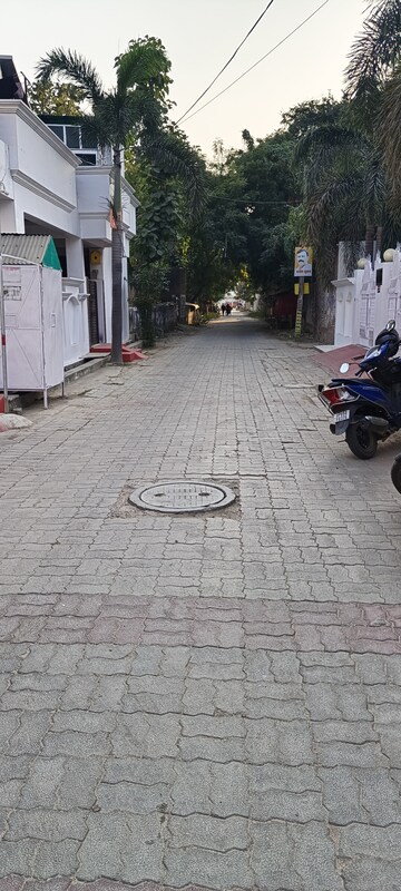  Plot – Exterior View View at Jankipuram - for Sale