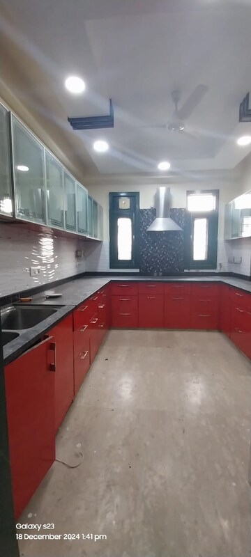 Kitchen in 4 BHK Builder Floor at Surajmal Vihar – for Rent