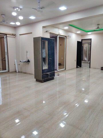 4 BHK Apartment For Rent in Rashmi Signature, Mira Road