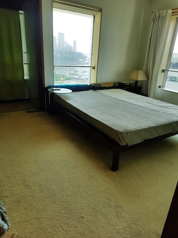 2 BHK Apartment For Rent in Erlyn Apartment, Bandra West