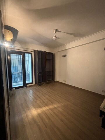 3 BHK Builder Floor For Rent in Sarvapriya Vihar