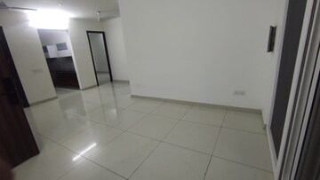 Room in 3 BHK Apartment at Hermitage Centralis, Vip Road – for Rent