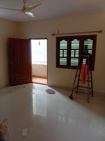 Master Bedroom in 2 BHK Builder Floor at Hsr Layout – for Rent