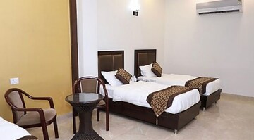 Room in  Pg at Sector 57 – for Rent